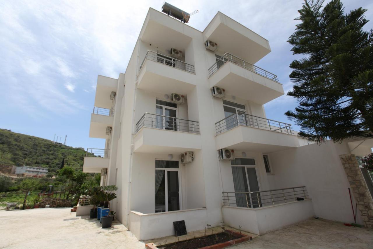 The Sunny Side Apartman Himara Kültér fotó