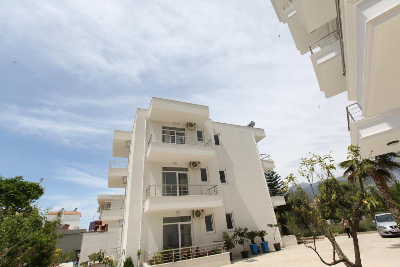 The Sunny Side Apartman Himara Kültér fotó