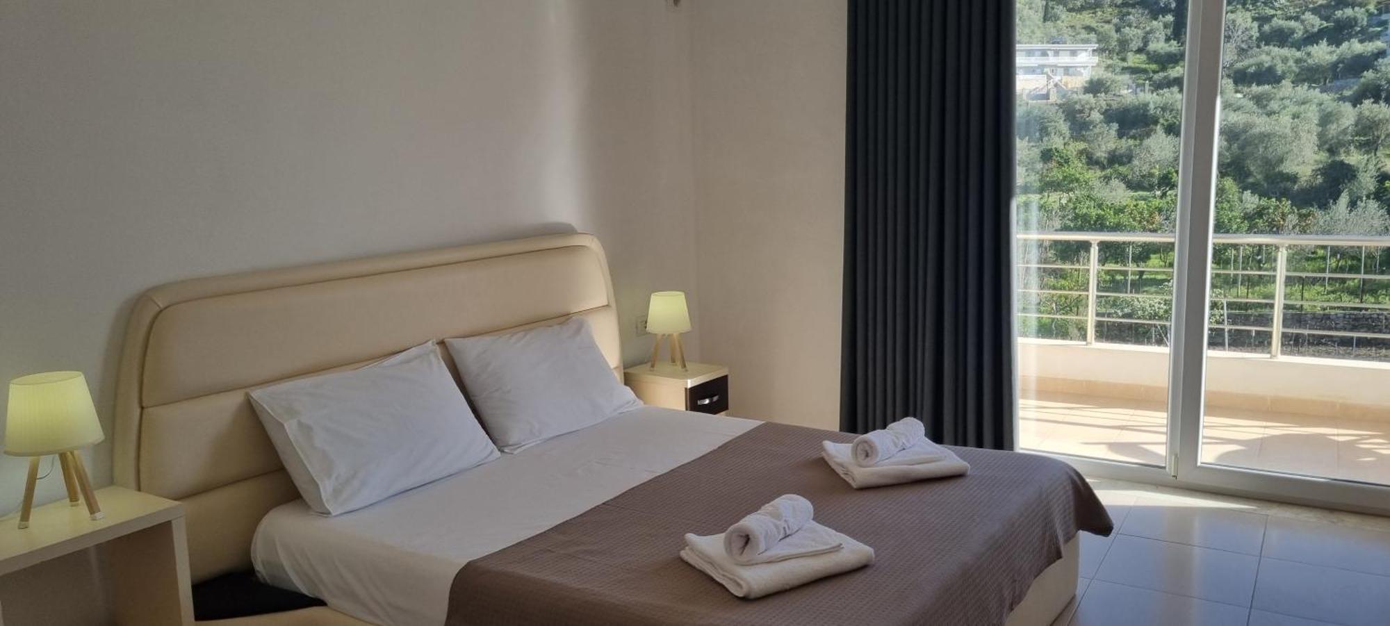 The Sunny Side Apartman Himara Kültér fotó