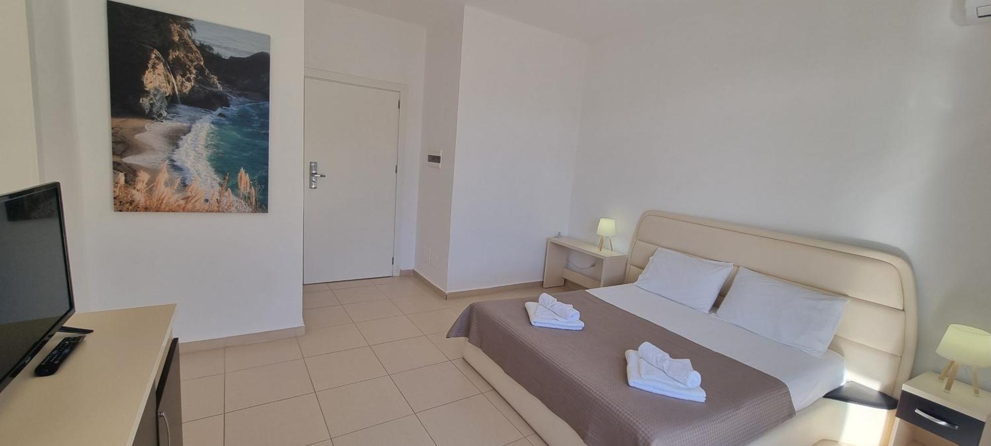 The Sunny Side Apartman Himara Kültér fotó