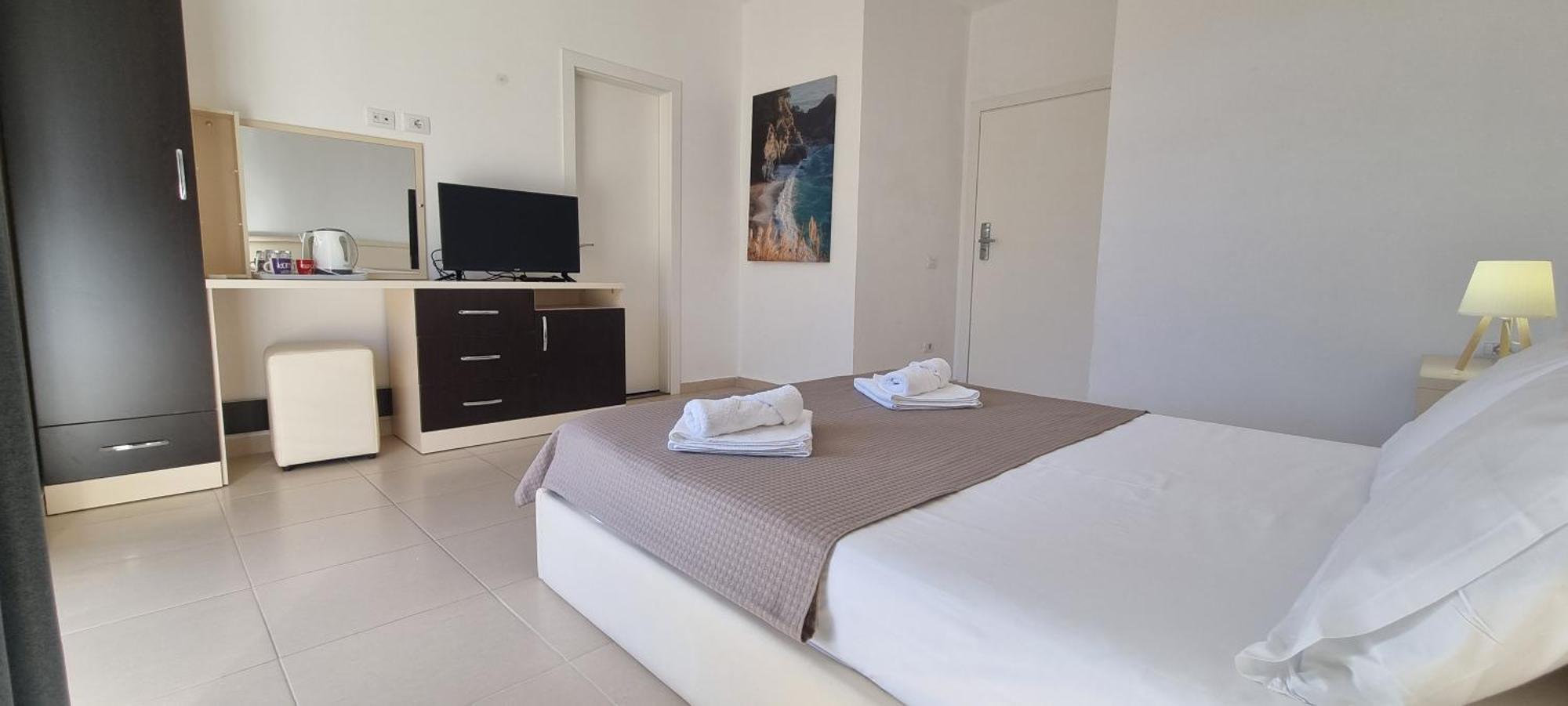 The Sunny Side Apartman Himara Kültér fotó