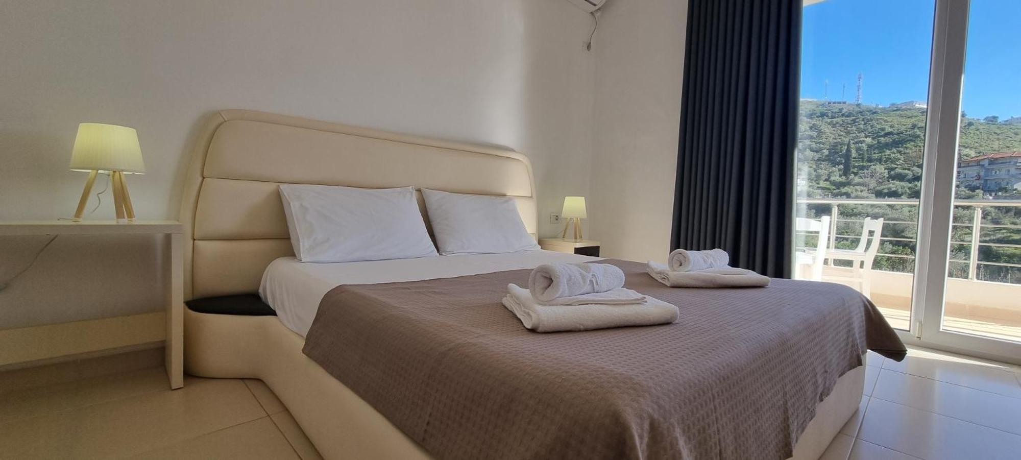 The Sunny Side Apartman Himara Kültér fotó