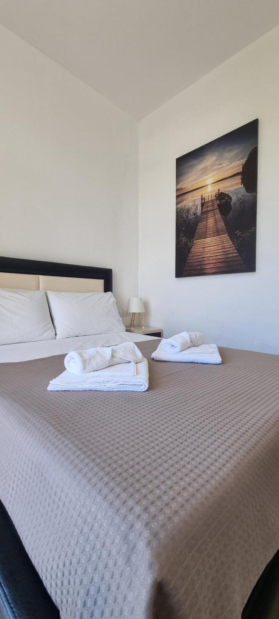 The Sunny Side Apartman Himara Kültér fotó