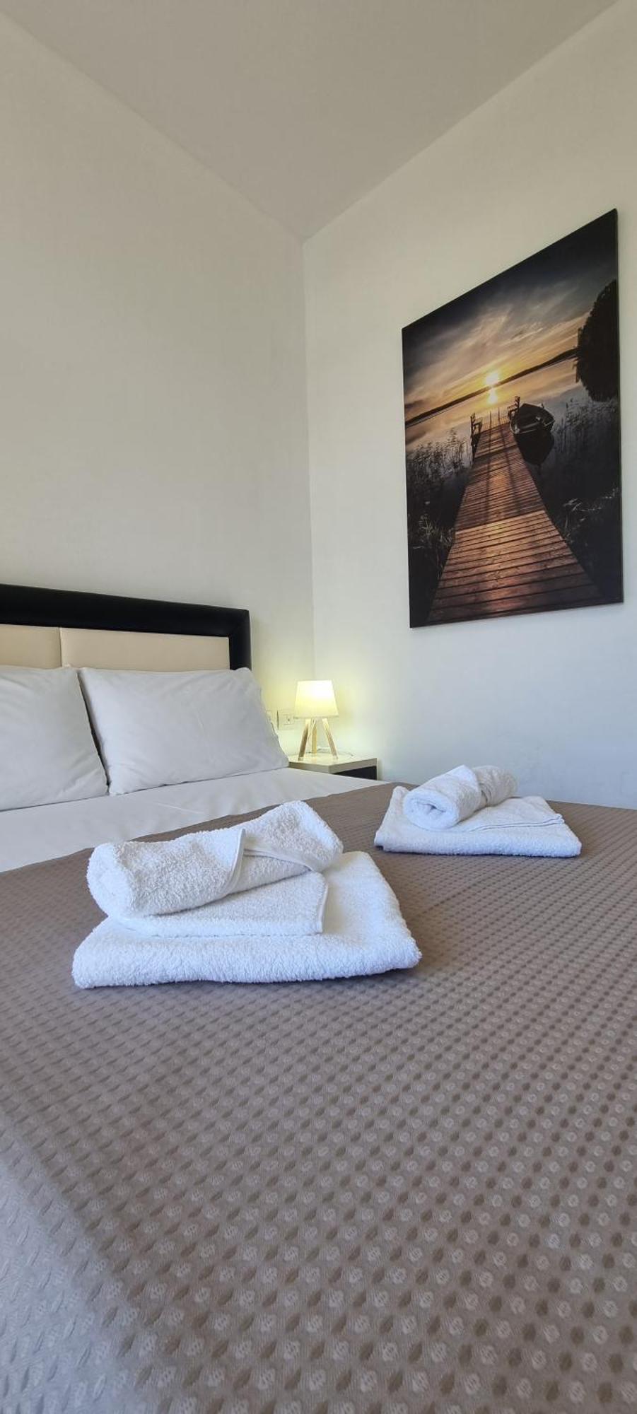 The Sunny Side Apartman Himara Kültér fotó