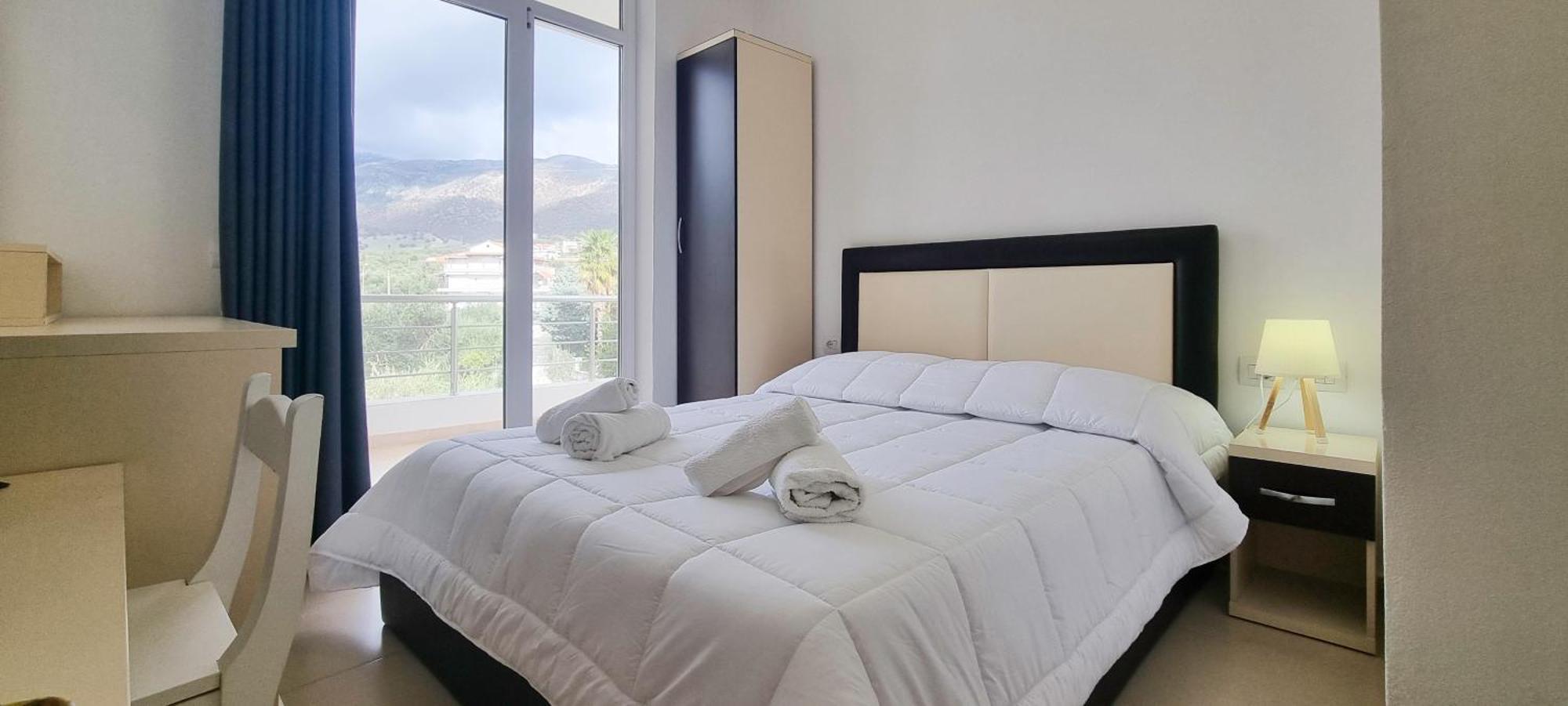 The Sunny Side Apartman Himara Kültér fotó